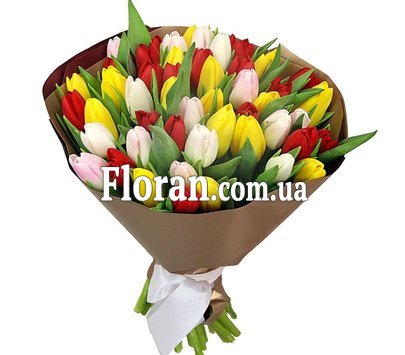 Colorful bouquet of tulips