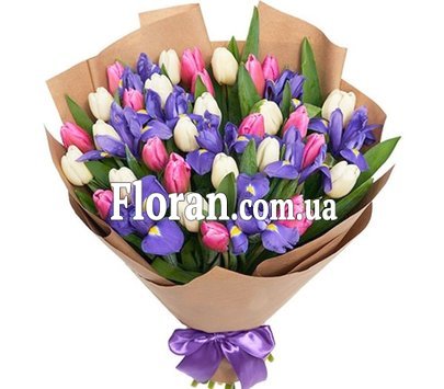Романтичний букет з тюльпанів та ірисів
