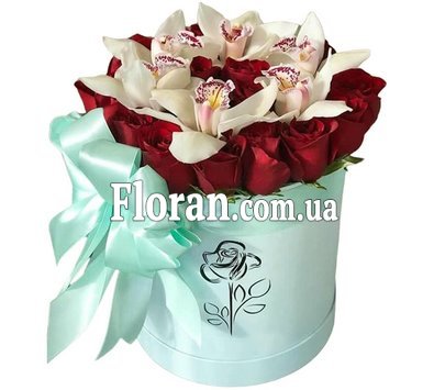 Шикарний букет у коробці