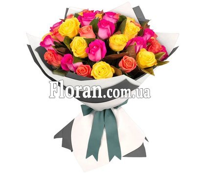 Веселый букет из цветов