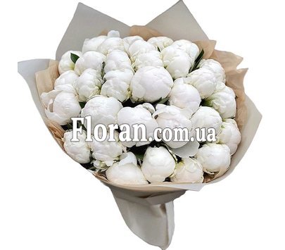 Summer bouquet of peonies